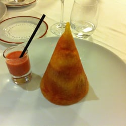 Les Trois Soleils de Montal - Dessert avant de découvrir e qui se cache dans le cône