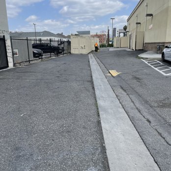 B N Royal-T Cleaning LLC - Office Cleaning Near Me - Los Angeles, California B N Royal-T Cleaning LLC - Office Cleaning Near Me - Los Angeles, California