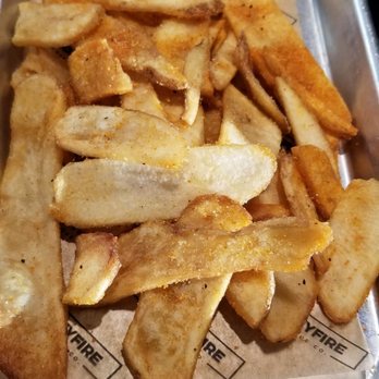 HoneyFire BBQ - Flat fries have sugar sprinkles.  Very very good. - Barbeque Near Me - Nashville, Tennessee