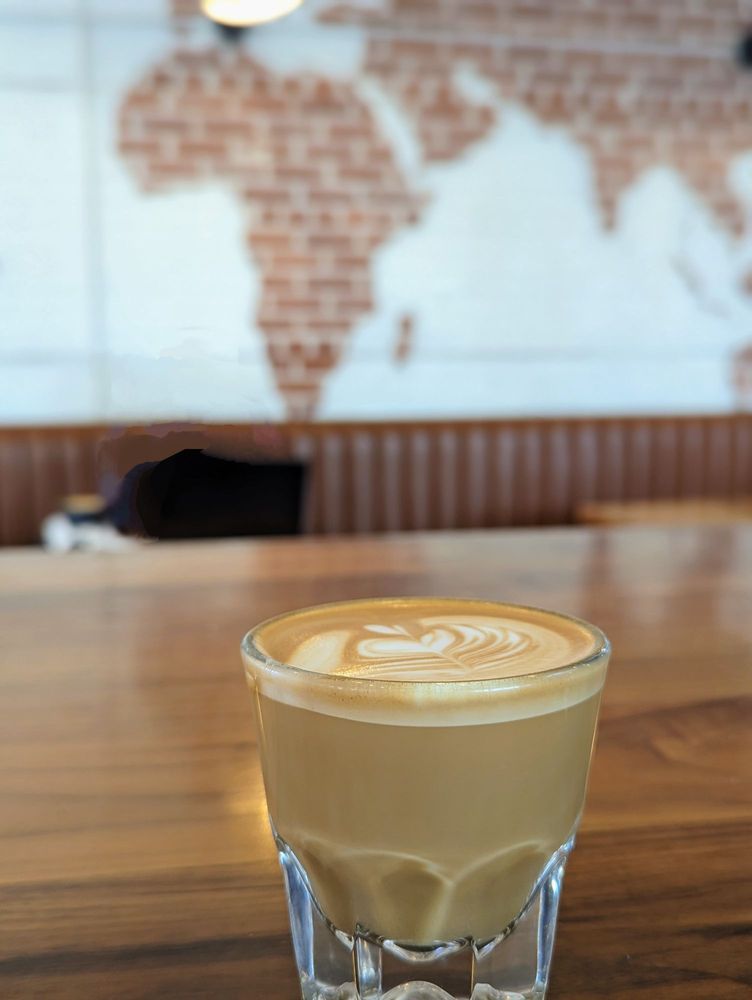 RÊVE COFFEE ROASTERS Updated September 2024 121 Photos & 91 Reviews