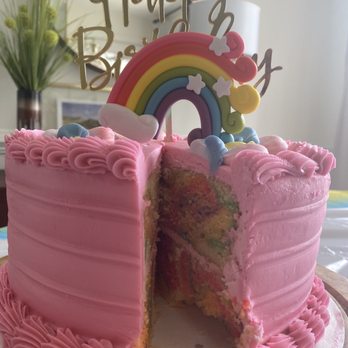 Sweet Kream Bakery - Bakeries Near Me - Chesapeake, Virginia