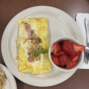 Eggs N Things - Denver Omelette - Breakfast & Brunch Near Me - Thousand Oaks, California