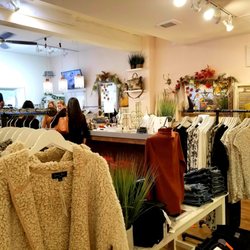B. Boutique - Yummy clothes