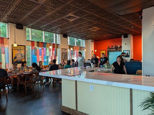 Electric Gravy Mumbai Bar & Canteen by null