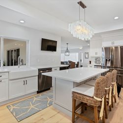 Celtic Home Gallery - White & Bright Kitchen 2