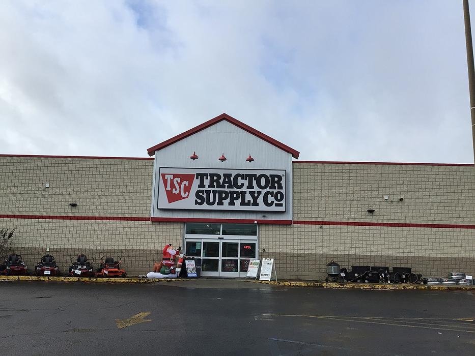 TRACTOR SUPPLY Updated April 2024 803 Martin St S, Pell City