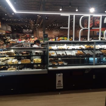 Market 32 - Bakery - Grocery Near Me - Pittsfield, Massachusetts Market 32 - Bakery - Grocery Near Me - Pittsfield, Massachusetts
