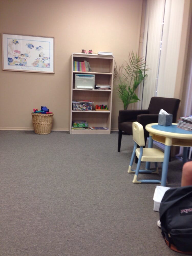 Wells Robert D PHD & Associates - grief counselor in Fresno, CA