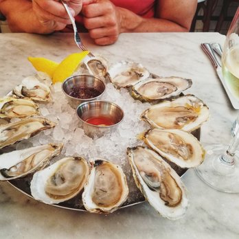 Neptune Oyster - Oysters - Seafood Near Me - Boston, Massachusetts Neptune Oyster - Oysters - Seafood Near Me - Boston, Massachusetts