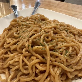 Hidden Dumpling House - garlic noodles - Chinese Near Me - Elk Grove, California