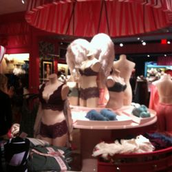 Victoria's Secret Stores - Nice display