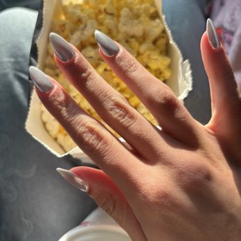 Grandlux Nail Salon - Nail Salons Near Me - Prosper, Texas