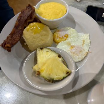 Brunch Junkie - Breakfast & Brunch Near Me - Zachary, Louisiana Brunch Junkie - Breakfast & Brunch Near Me - Zachary, Louisiana