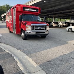 WallyPark - Shuttle pickup