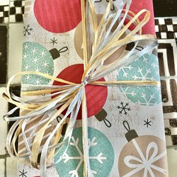 BK Collections - In-store gift wrapping.