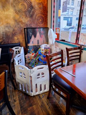 Z Zoul Cafe by null