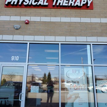 Doctors of Physical Therapy - Main entrance of the clinic... - Physical Therapy Near Me - Bartlett, Illinois Doctors of Physical Therapy - Main entrance of the clinic... - Physical Therapy Near Me - Bartlett, Illinois
