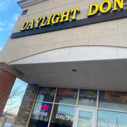 Daylight Donuts