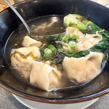 Prince Dumpling - Chicken Wonton Soup - Dim Sum Near Me - Rosemead, California Prince Dumpling - Chicken Wonton Soup - Dim Sum Near Me - Rosemead, California