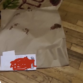 Grimaldi's Pizzeria - Pizza delivered in paper bag - Pizza Near Me - Garden City, New York