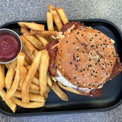 Dubh Linn Gate - Fried chicken sandwich. This was very good