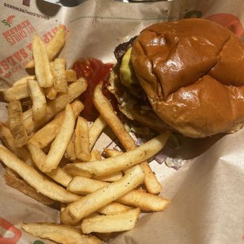 Chili's - American Near Me - Florence, South Carolina
