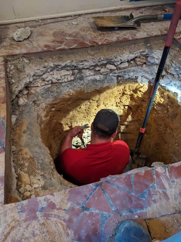 Slide of 3262 S Brightleaf Blvd