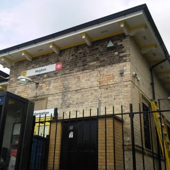 Huyton - Public Transportation Near Me - Liverpool, XMS