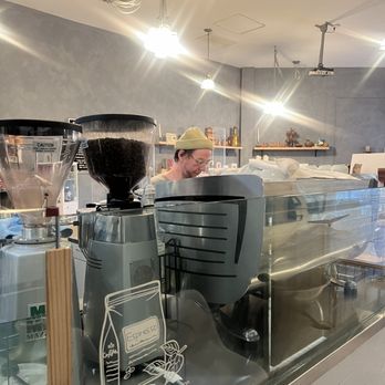 LaB Coffee & Roasters - Coffee & Tea Near Me - Los Angeles, California LaB Coffee & Roasters - Coffee & Tea Near Me - Los Angeles, California