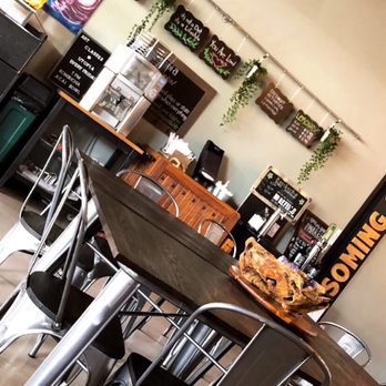 Utopia Juice Bar - Juice Bars & Smoothies Near Me - Pompano Beach, Florida Utopia Juice Bar - Juice Bars & Smoothies Near Me - Pompano Beach, Florida