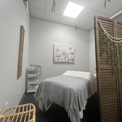 Essence of Nirvana - Massage Room