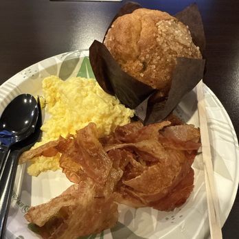 Microtel Inn & Suites by Wyndham Tracy - Hotels Near Me - Tracy, California