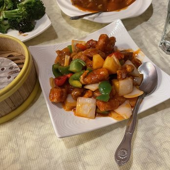 Aberdeen Cafe - Sweet and sour pork. Drenched in sauce. - Dim Sum Near Me - Martinez, California