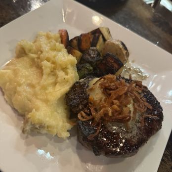 Urban Decanter - Steaks - American Near Me - Forest Grove, Oregon