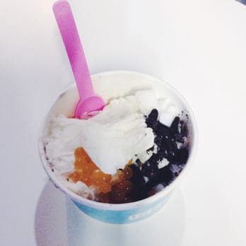 Iceskimo - Coconut & black sesame snow with condensed milk, crushed Oreos, popping boba and almond jelly ^^ - Ice Cream & Frozen Yogurt Near Me - San Diego, California Iceskimo - Coconut & black sesame snow with condensed milk, crushed Oreos, popping boba and almond jelly ^^ - Ice Cream & Frozen Yogurt Near Me - San Diego, California