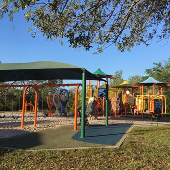 Lago Mar Park - Parks Near Me - Miami, Florida