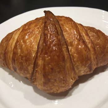 Fleur Du Jour - Butter croissant - Patisserie/Cake Shop Near Me - Toronto, Ontario Fleur Du Jour - Butter croissant - Patisserie/Cake Shop Near Me - Toronto, Ontario