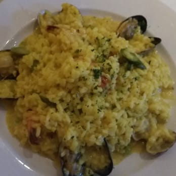Trattoria D.O.C. - Risotto special with mussels, shrimp, and asparagus - Italian Near Me - Evanston, Illinois Trattoria D.O.C. - Risotto special with mussels, shrimp, and asparagus - Italian Near Me - Evanston, Illinois