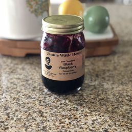 The addicting black raspberry jam The addicting black raspberry jam