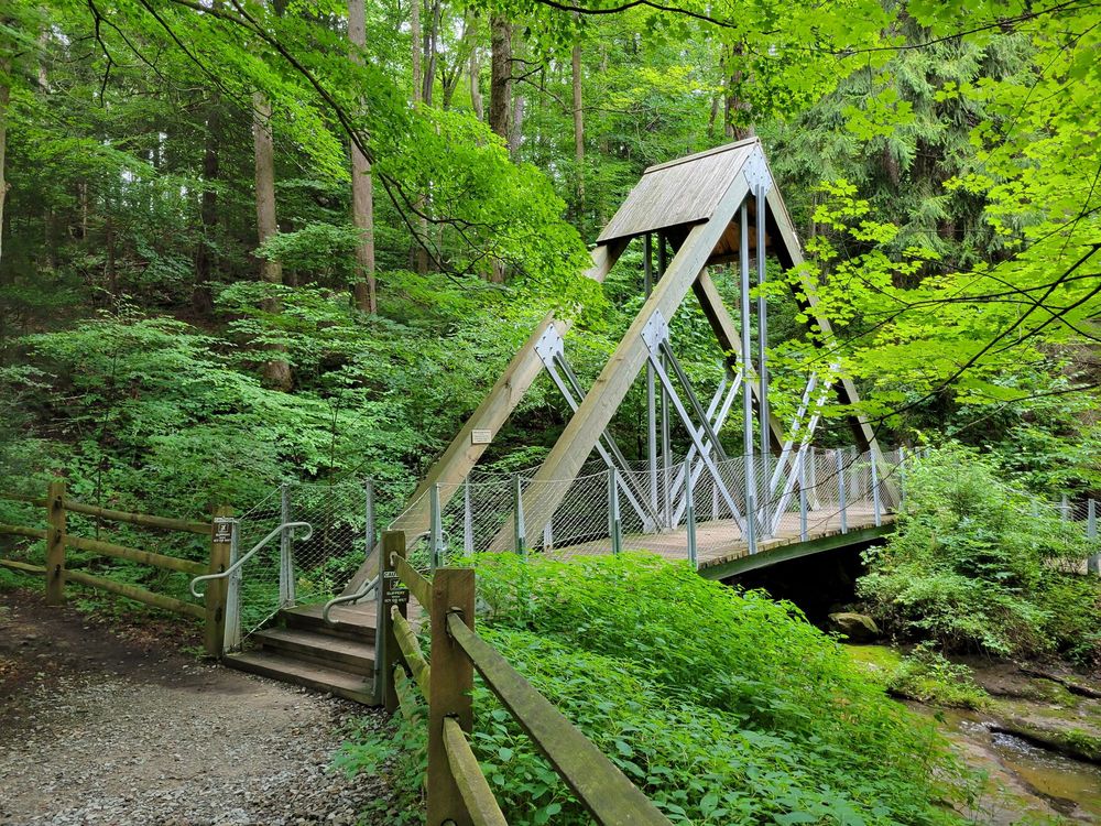 BUTTERMILK FALLS NATURAL AREA Updated September 2024 82 Photos & 11 Reviews 570 Valley