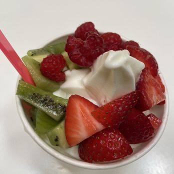 Pinkberry - Original yogurt in small - Ice Cream & Frozen Yogurt Near Me - Austin, Texas