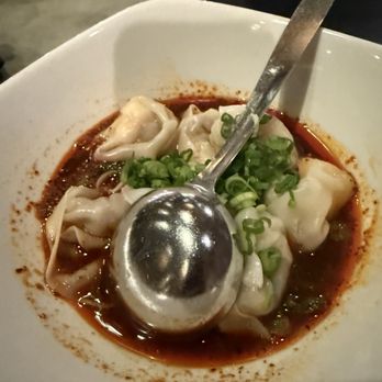 Din Tai Fung - Shrimp & Kurobuta Pork Spicy Wontons (8 each) - Dim Sum Near Me - Tigard, Oregon Din Tai Fung - Shrimp & Kurobuta Pork Spicy Wontons (8 each) - Dim Sum Near Me - Tigard, Oregon