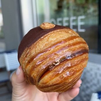 maman - Brownie croissant - French Near Me - Miami Beach, New York