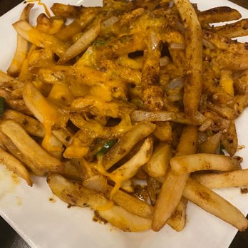 Brewsters Bar & Grill - Cajun fries - New American Near Me - Galt, California