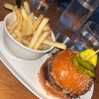 Salt & Barrel - S&B Burger - Seafood Near Me - Bay Shore, New York Salt & Barrel - S&B Burger - Seafood Near Me - Bay Shore, New York