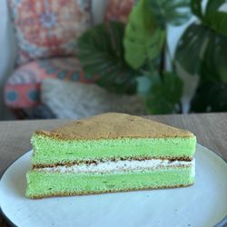 Dodo Bakery - Pandan Sponge Sandwich
