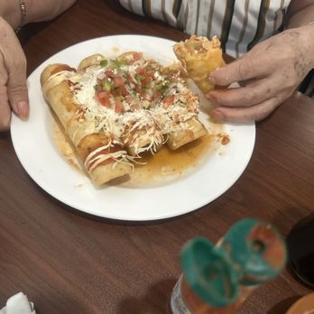 El Sazon Catracho - Tacos dorados Hondureños - Honduran Near Me - Sandy, Utah El Sazon Catracho - Tacos dorados Hondureños - Honduran Near Me - Sandy, Utah