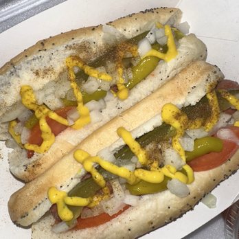 All City Dogs - Chicago Dogs - Food Trucks Near Me - Waterford, Michigan All City Dogs - Chicago Dogs - Food Trucks Near Me - Waterford, Michigan