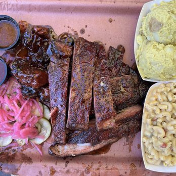 Matt's BBQ - brisket burnt ends, spare ribs, potato salad, and queso mac &cheese - Food Trucks Near Me - Portland, Oregon