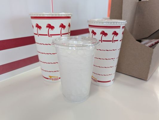 In-N-Out Burger by null